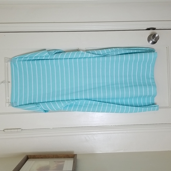 TARGET 28 x 72 light blue and white stripe stretch knit infinity scarf - Picture 3 of 5